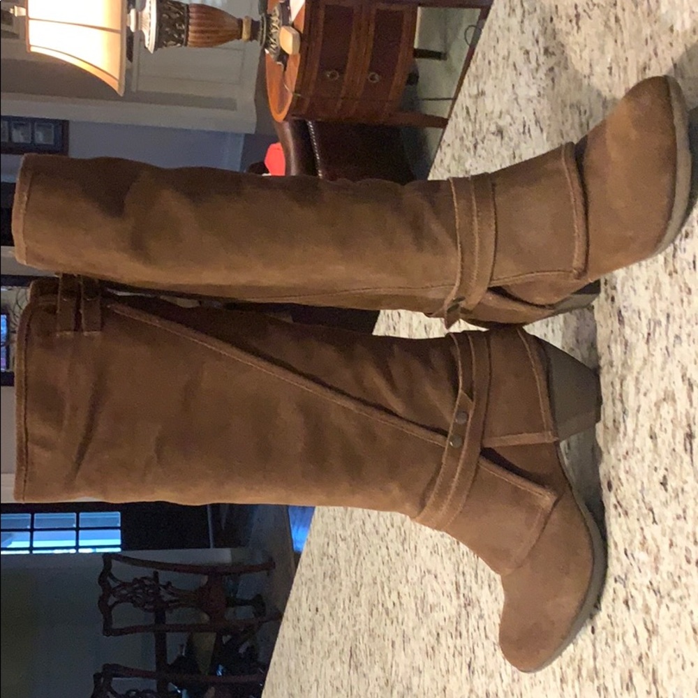 Crown Vintage Brown Leather Boots